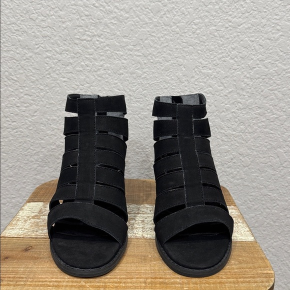 Vionic Harlow Black Ankle Bootie Sandals Size 6.5 - Picture 4 of 9